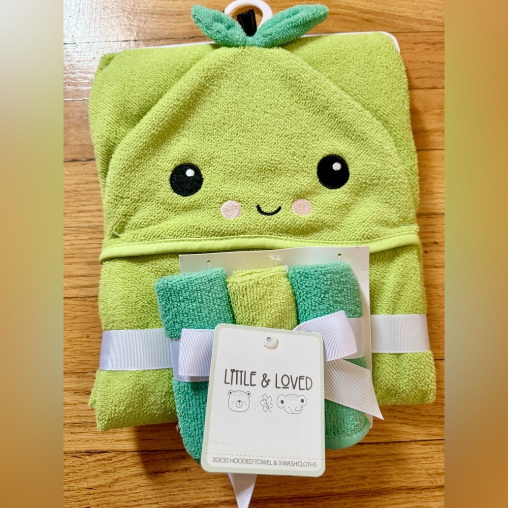 NEW! Sweet Pea - Green Hooded Towel and washcloth baby set!